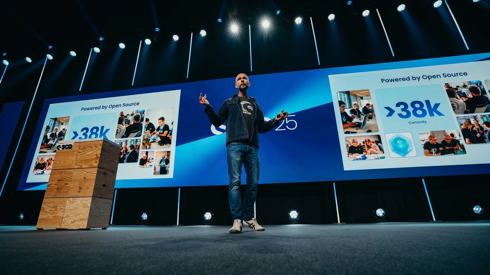 Shopware feiert 25 Jahre – AI, B2B und die Zukunft des „Agentic Commerce“